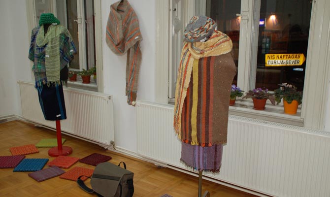 Szőttes kiállítás a Kultúrothonban 2016. december 5. képek